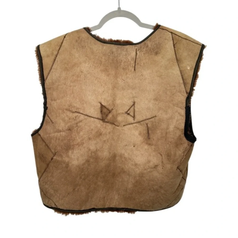 Vintage Handcrafted Mens‎ Shearling Sheepskin Vest Brown Suede Lined Outerwear - Picture 7 of 7
